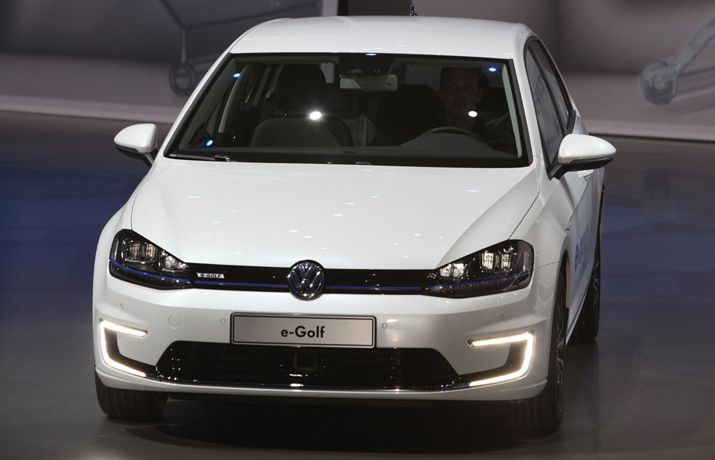 Volkswagen e-Golf Is Superbly Smooth and Graceful Way Of Travelling