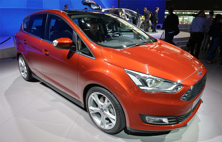 How To Maximize You’re In Car Space Using The Practical Ford C-Max?